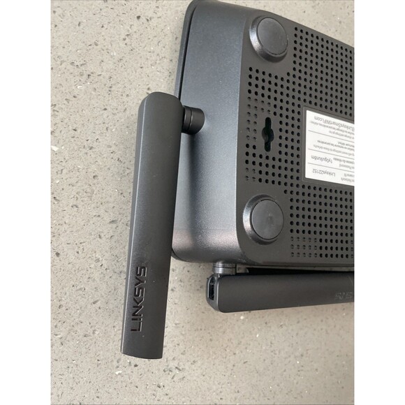 Linksys EA8300 Max Stream Dual Band Wireless Router Ac2200 no cable untested - Picture 8 of 8